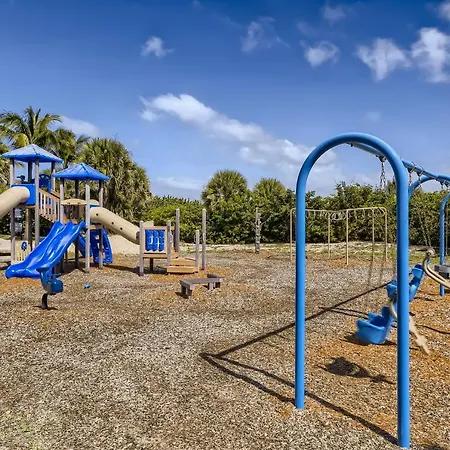 Singer Island Stunner 2 Br-3