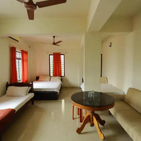 Arackal Tourist Home-2