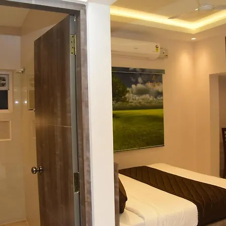 Dass Paradise Hotel-2