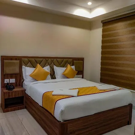 Rr Mount Elite Suites-2