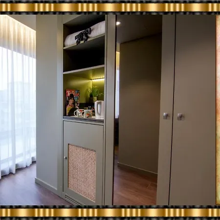 Hotel Jaguar Oporto - Is Near The Metro Has Free Parking And A Free Shuttle Service Between The Airport And The Hotel From 7Am To 8Pm-2