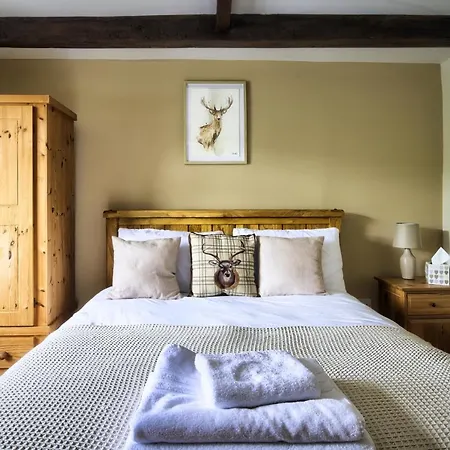 The New Rushcart Inn & Country Dining-2