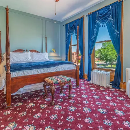 Orman Mansion - Pueblo'S Most Luxurious Stay!-2