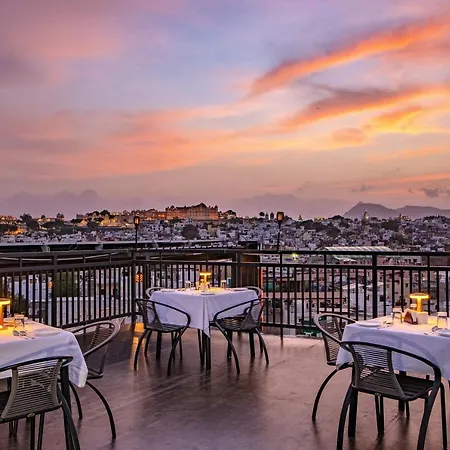 The Mangal View Residency - A Luxury Boutique Business Hotel-3