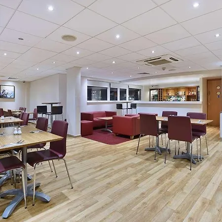 Travelodge Norwich Central-2