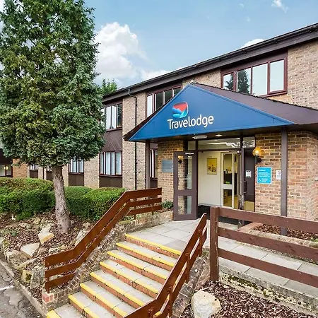 Travelodge Dorking-3