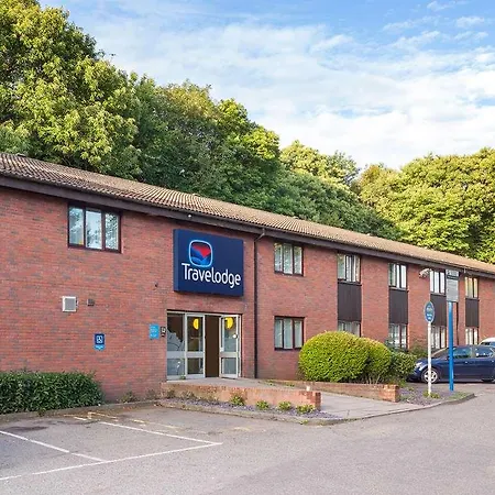 Travelodge Medway M2-2