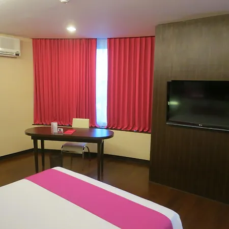 Favehotel Mex Tunjungan Surabaya-2