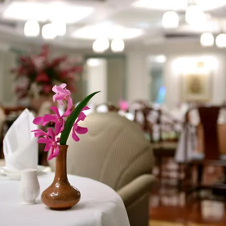 Evergreen Laurel Hotel Bangkok-3