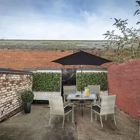 Liverpool Townhouse-2