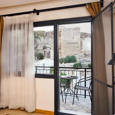 Kallinos Boutique Hotel-3