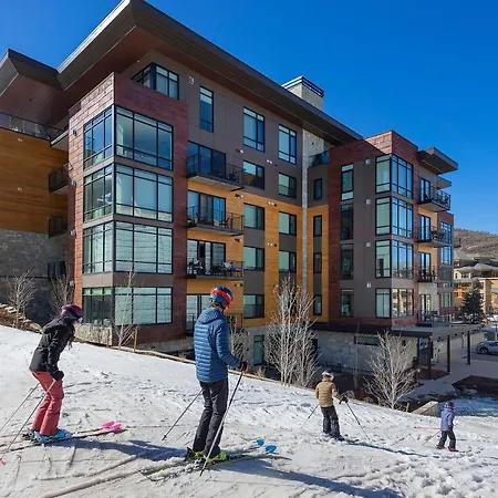 Lift 509 | True Ski-In / Ski-Out Luxury | Steps To Sunrise Gondola-2