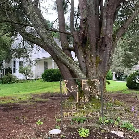 The Inn At Key Falls Estate-3