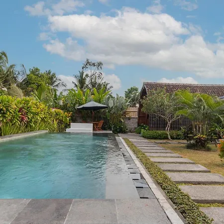 Kubu Selat Villa And Glamping-2