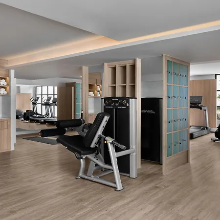 Courtyard By Marriott Bangkok Sukhumvit 20-3