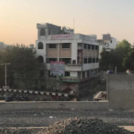 Hotel Maan Residency Bhusawal-3