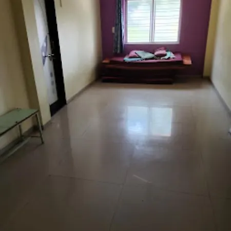 Hotel Ambai Bhakt Niwas-Tuljabhavani Pujari, Tuljapur-3
