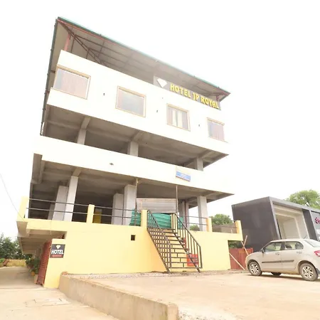 Hotel Jp Royal-2
