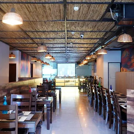 Aa Hotels & Resorts Zirakpur-3