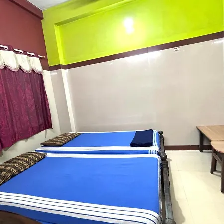 Chitramoola Tourist Home - Opp Temple Only 20 M-3