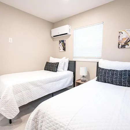 University Serenity Suites-3