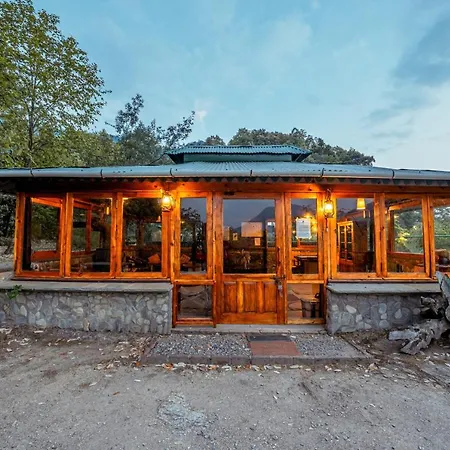 Mountain Quail Lodge-2