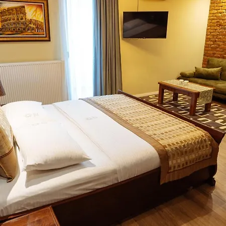 Casta Diva Boutique Hotel-3