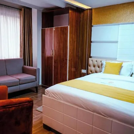 Barre Hotel-2