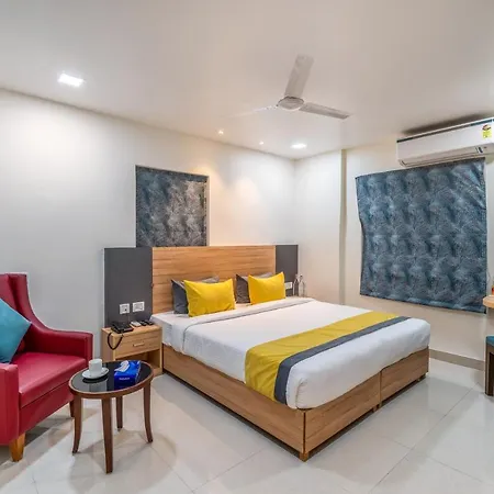 Hotel Eminent Suites-3