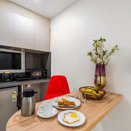 Hotel Eminent Suites-3