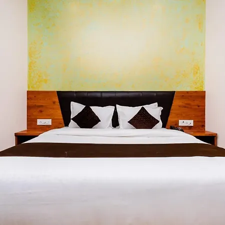 Hotel Raheja Residency-3