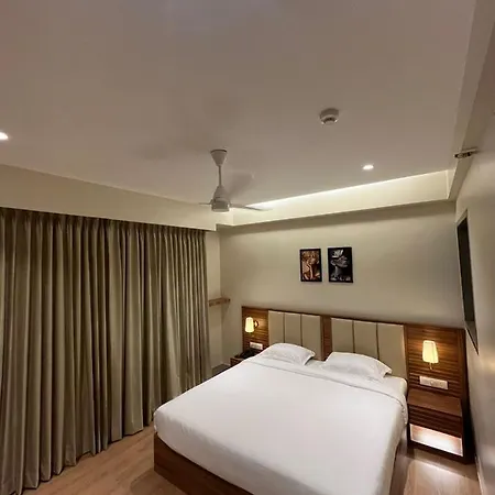 Hotel Krystal-2