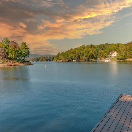 Russell'S Fort At White Oak Point: Historical Cabin On Lake Lure, Luxury, Direct Lake Access!-3
