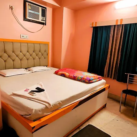 Staymaker Tirupati Guest House-3