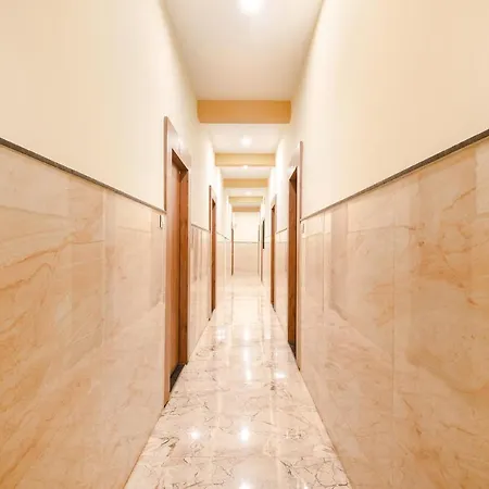 Fabhotel Shree Khatu Shyam Palace-3