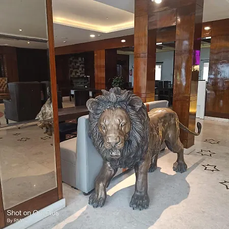 Astra Hotels & Suites Whitefield Near Nallurahalli Metro Station And Ktpo-3