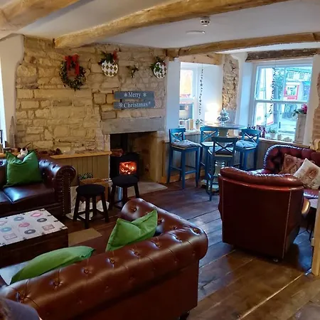 Sanctuary Inn-3