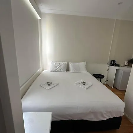 Tattersalls Hotel Casino-3