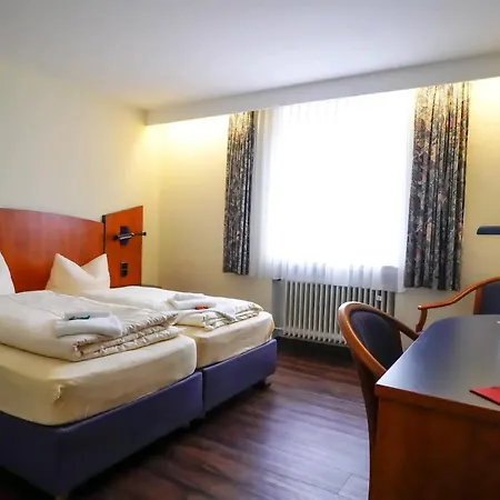Hotel Stadt Daun-2