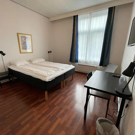 One Bedroom Apartment In Oslo, Skippergaten 19-2