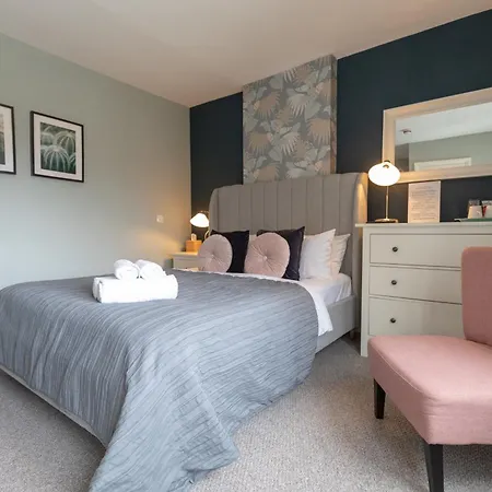 Wyndgrove House B&B-3