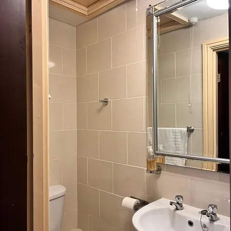 Beech Mount Grove Suites-2