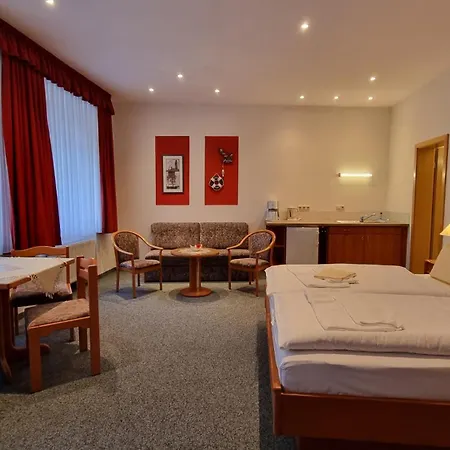 Hotel Peenebrücke-2