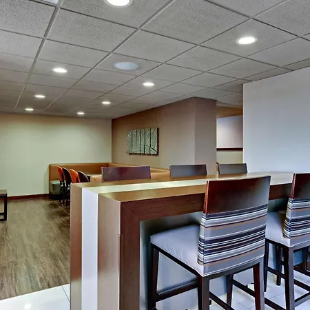 Drury Plaza Hotel San Antonio Airport-3