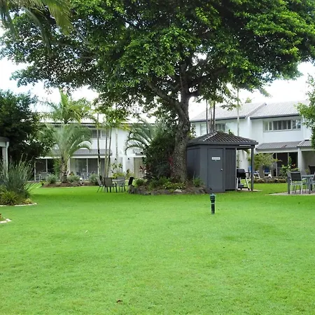 Noosa Gardens Riverside Resort-2