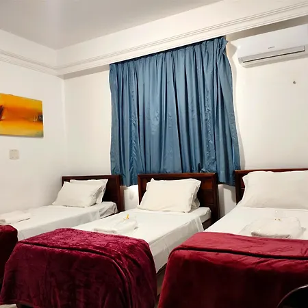 Machado'S Plaza Hotel-3