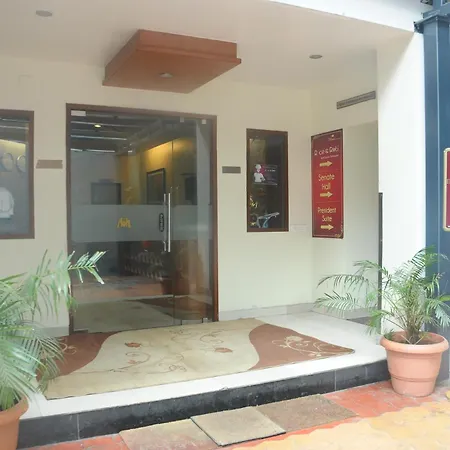 Hotel Madhav International Pune Railway Station-2