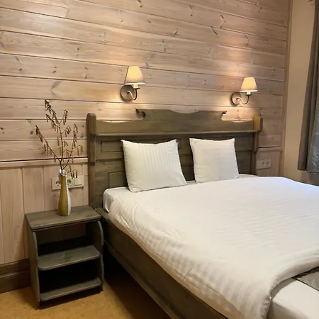 Agate Hotel-2