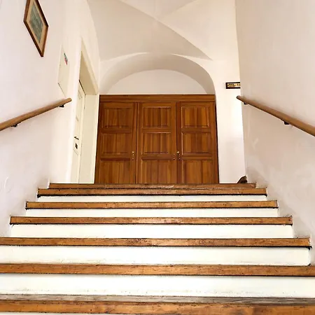 Hotel U Zlateho Jelena-3