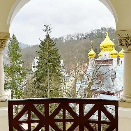 Villa Smetana Spa & Wellness Resort-3